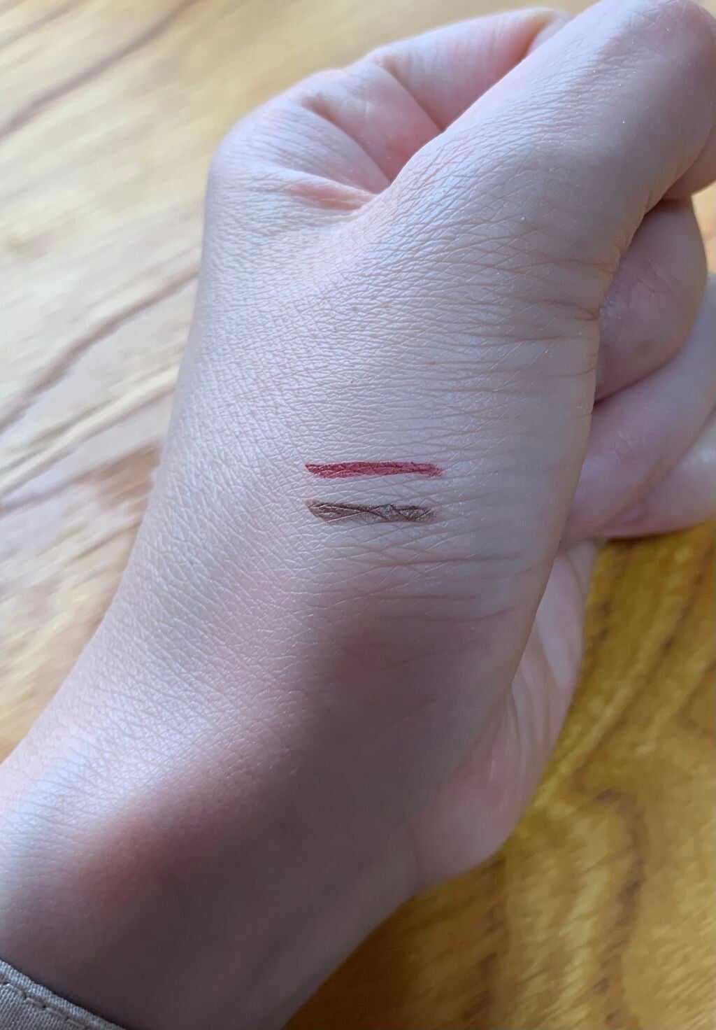 スキルレスライナー/LUMIURGLAS/リキッドアイライナーを使ったクチコミ(2枚目)