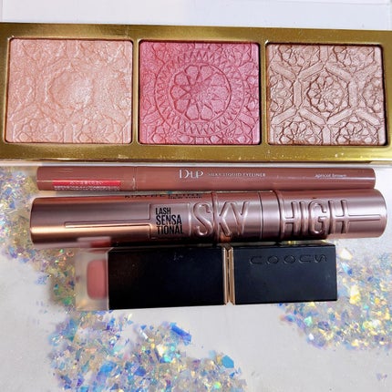 Joe on LIPS 「今日はいつもより20分ほど寝坊してしまい💦時短メイク。MACの..」(1枚目)