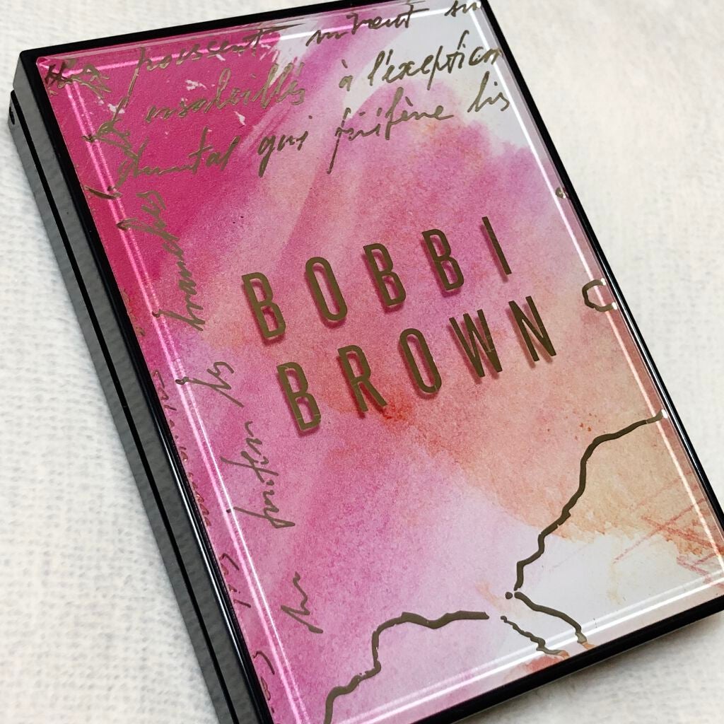 パノラミック ピンク アイシャドウ パレット/BOBBI BROWN/アイシャドウパレットを使ったクチコミ(4枚目)