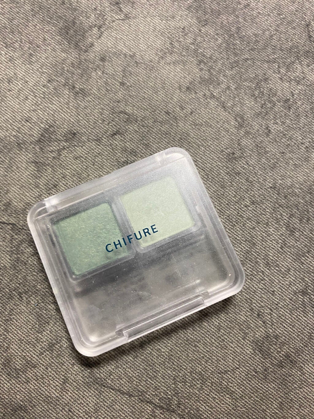 ツイン カラー アイシャドウ/ちふれ/アイシャドウパレットを使ったクチコミ(2枚目)