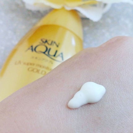 スーパーモイスチャージェルゴールド/スキンアクア/日焼け止めジェルを使ったクチコミ(4枚目)