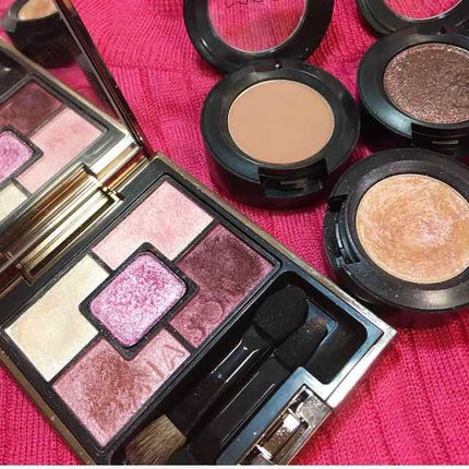 ダズルシャドウ/M・A・C/単色アイシャドウを使ったクチコミ(1枚目)