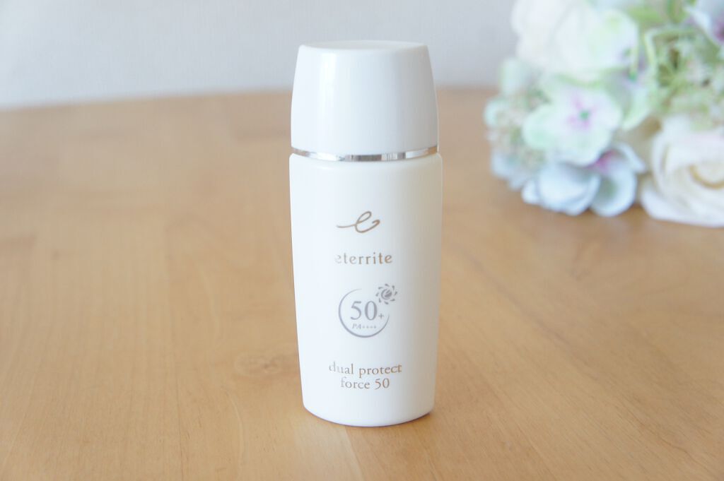 エタリテ デュアル プロテクト フォース50N/シャルレ/日焼け止め・UVケアを使ったクチコミ(1枚目)