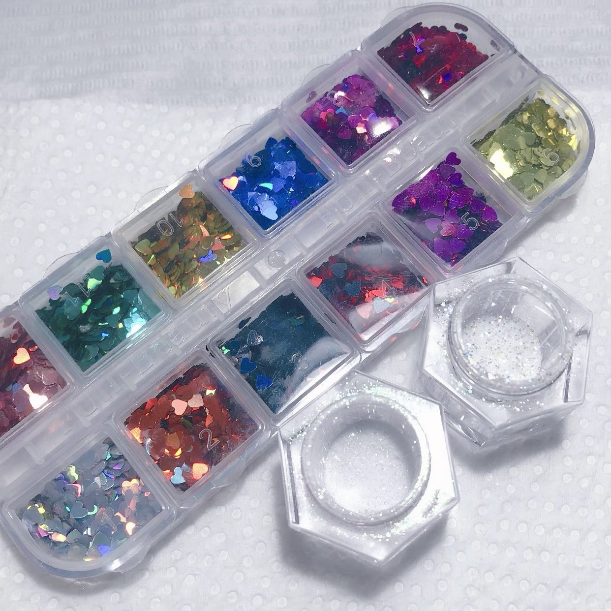 なかやまちえこ on LIPS 「❤️🔥⠀⠀@kyarypappa#nail#nails#na..」(4枚目)