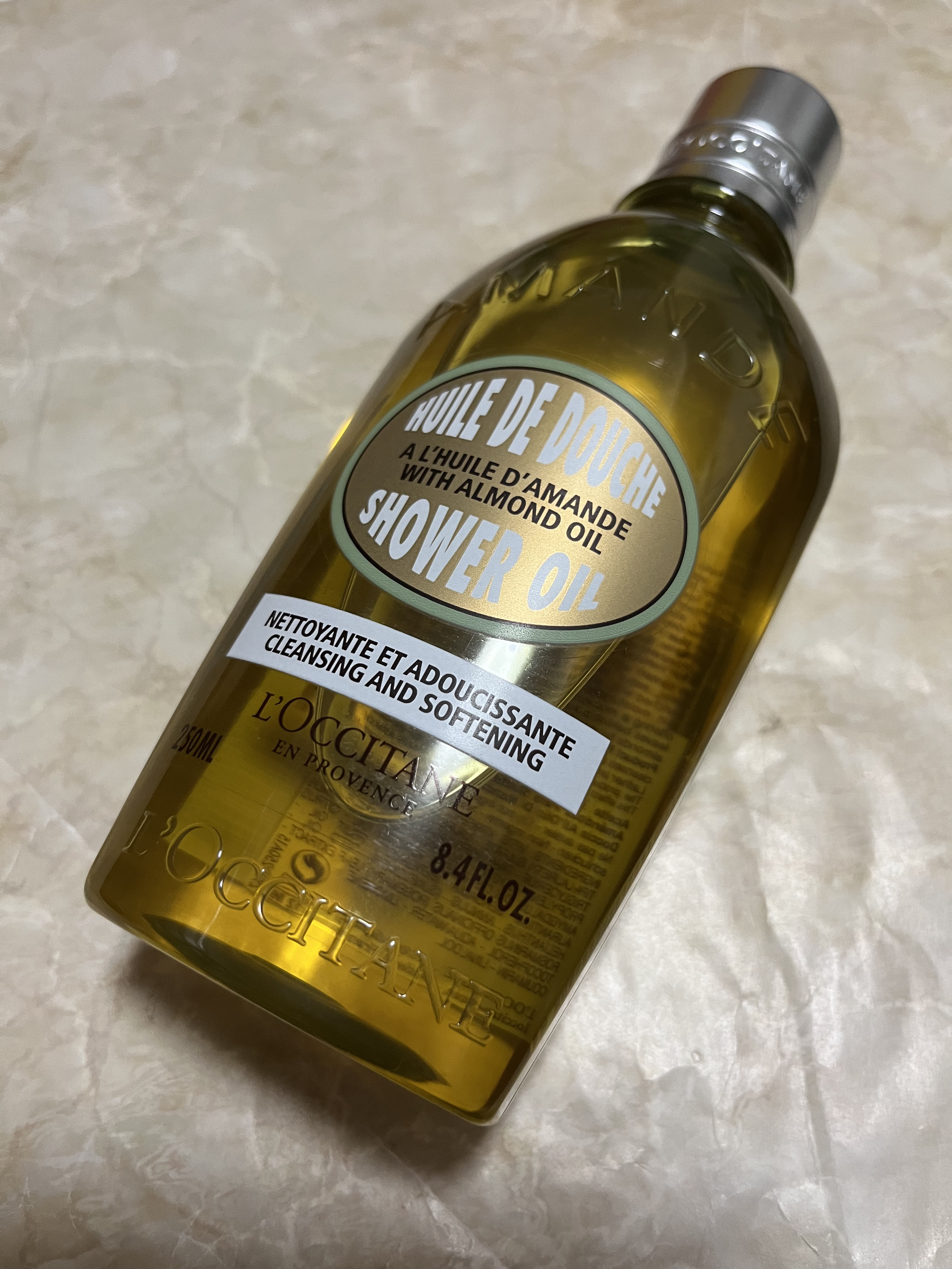 アーモンド モイスチャライジングシャワーオイル/L'OCCITANE/ボディソープを使ったクチコミ（1枚目）