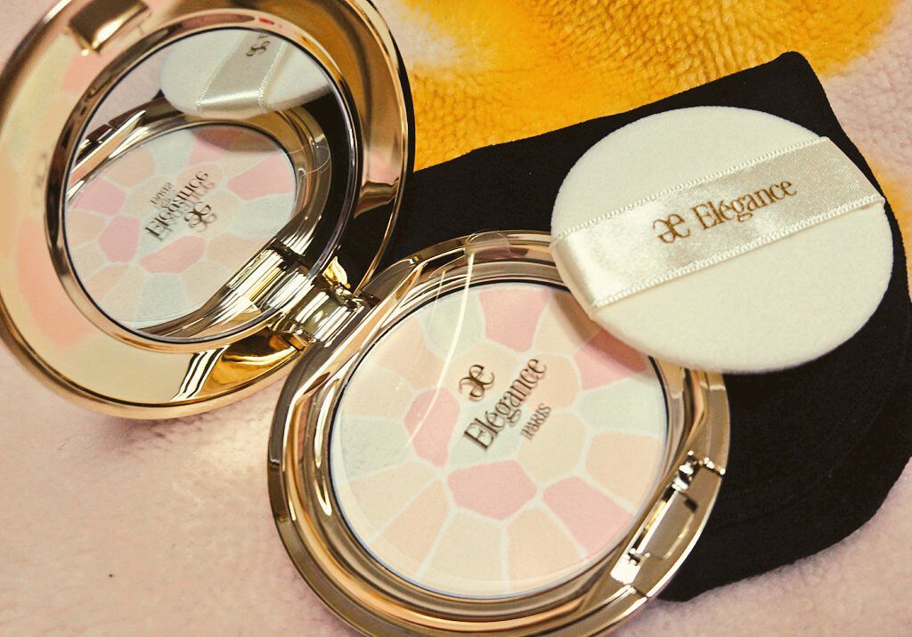 ラ プードル オートニュアンス/Elégance/プレストパウダーを使ったクチコミ（1枚目）