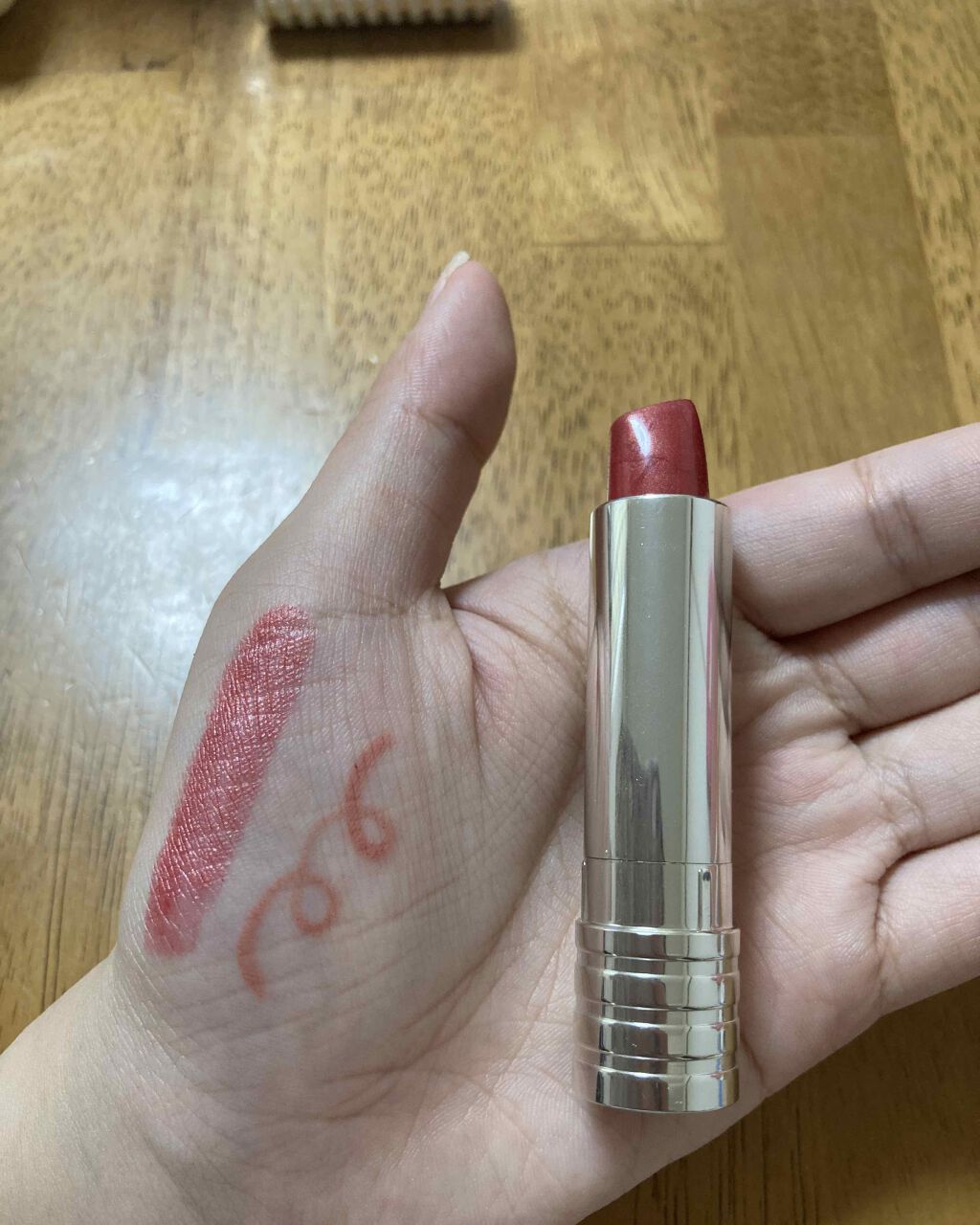 ドラマティカリー ディファレント リップスティック 23 オール ハート/CLINIQUE/口紅を使ったクチコミ（1枚目）