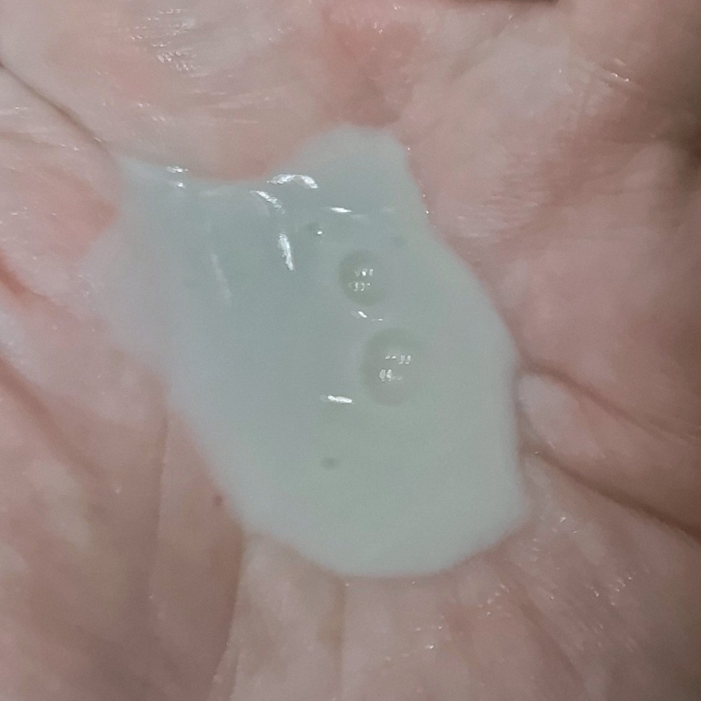 ル リフト クレーム ユー/CHANEL/アイケア・アイクリームを使ったクチコミ(4枚目)