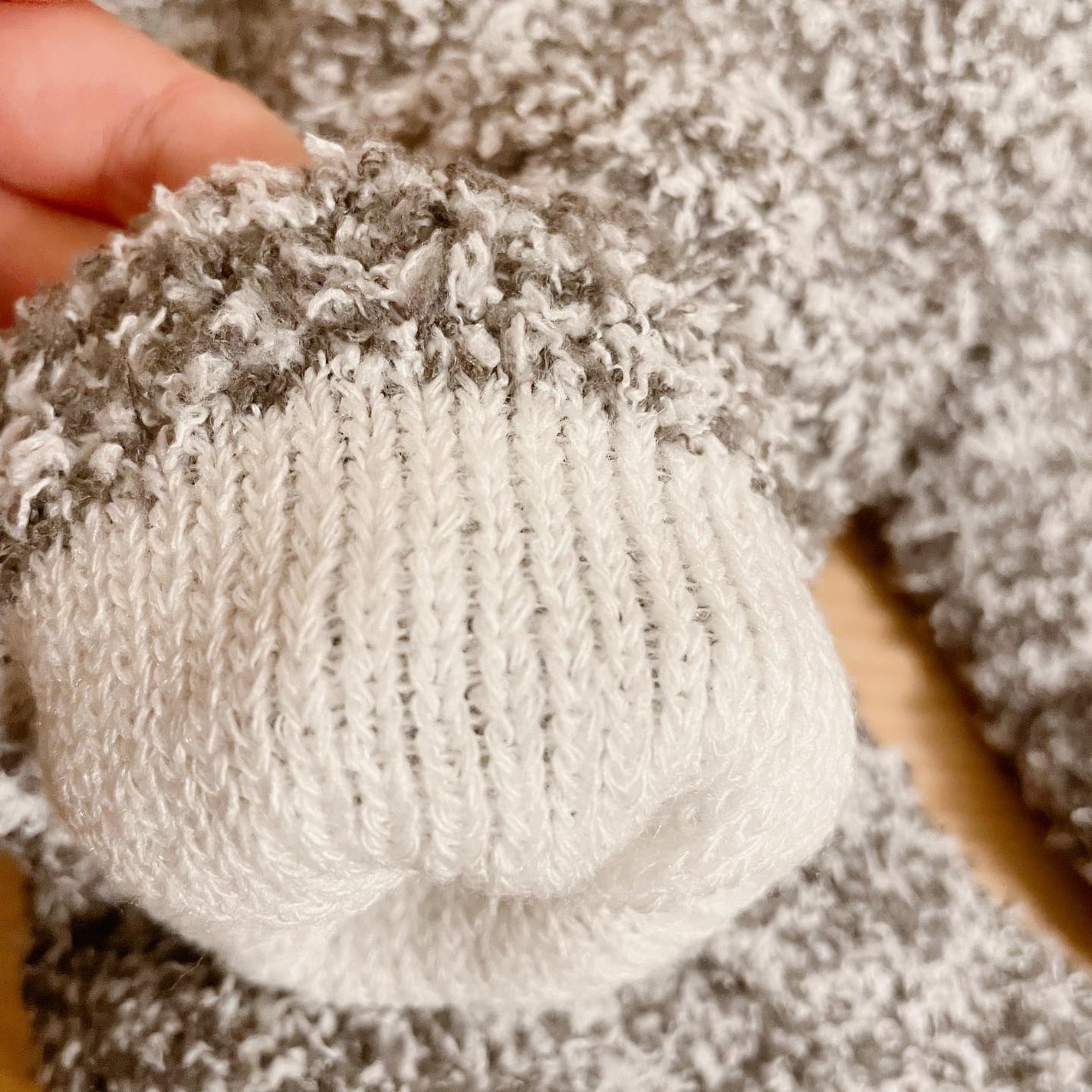 ミイ on LIPS 「【ぽかぽかカイロソックス】赤外線放射セラミックを練り込んだ繊維..」(4枚目)