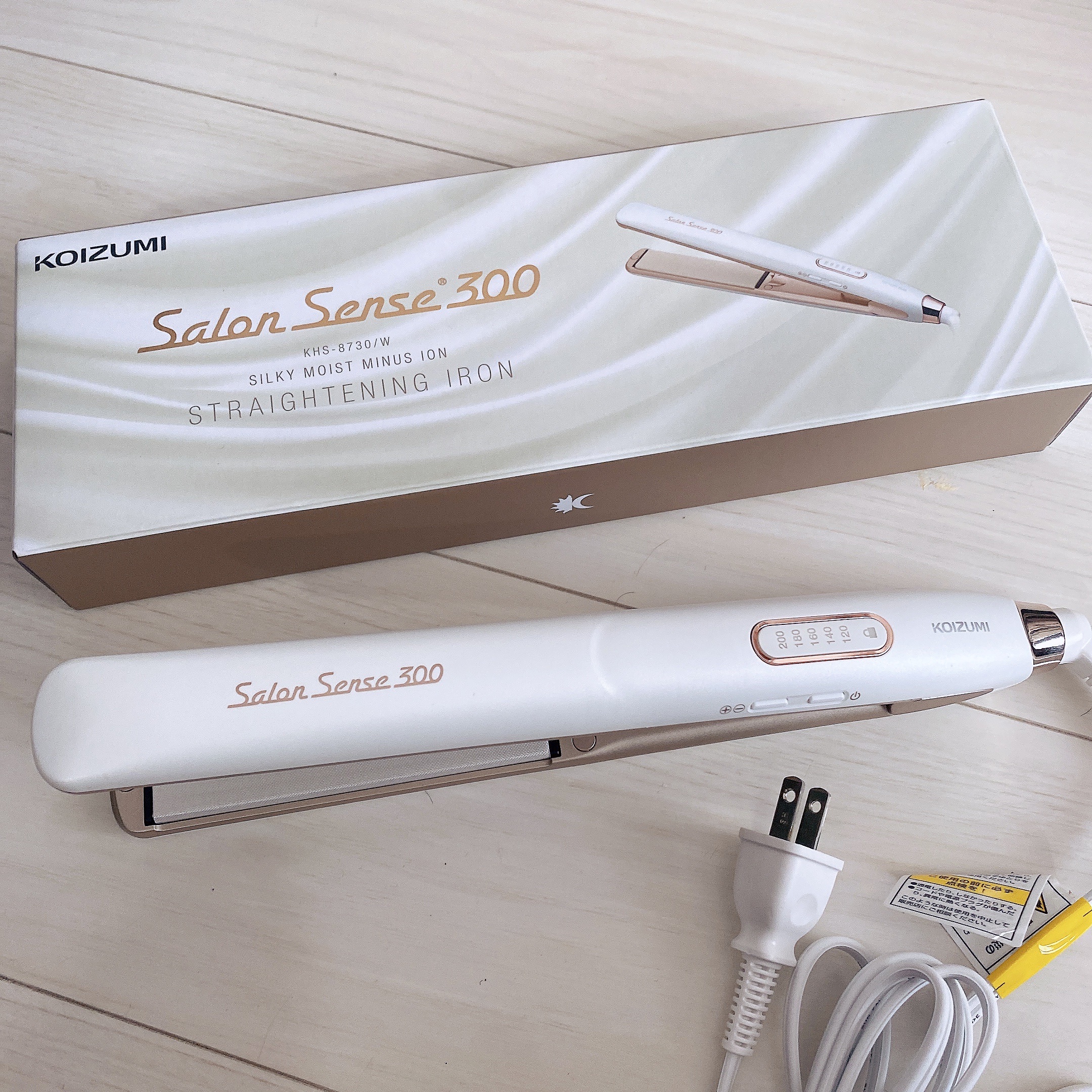 マイナスイオンストレートアイロンKHS-8720/W/KOIZUMI/ストレートアイロンを使ったクチコミ（2枚目）