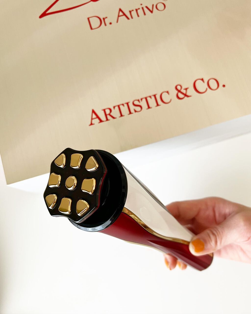 mari_223 on LIPS 「ホームケアの極み。Dr.ArrivoZeusⅡエステサロンでも..」(2枚目)