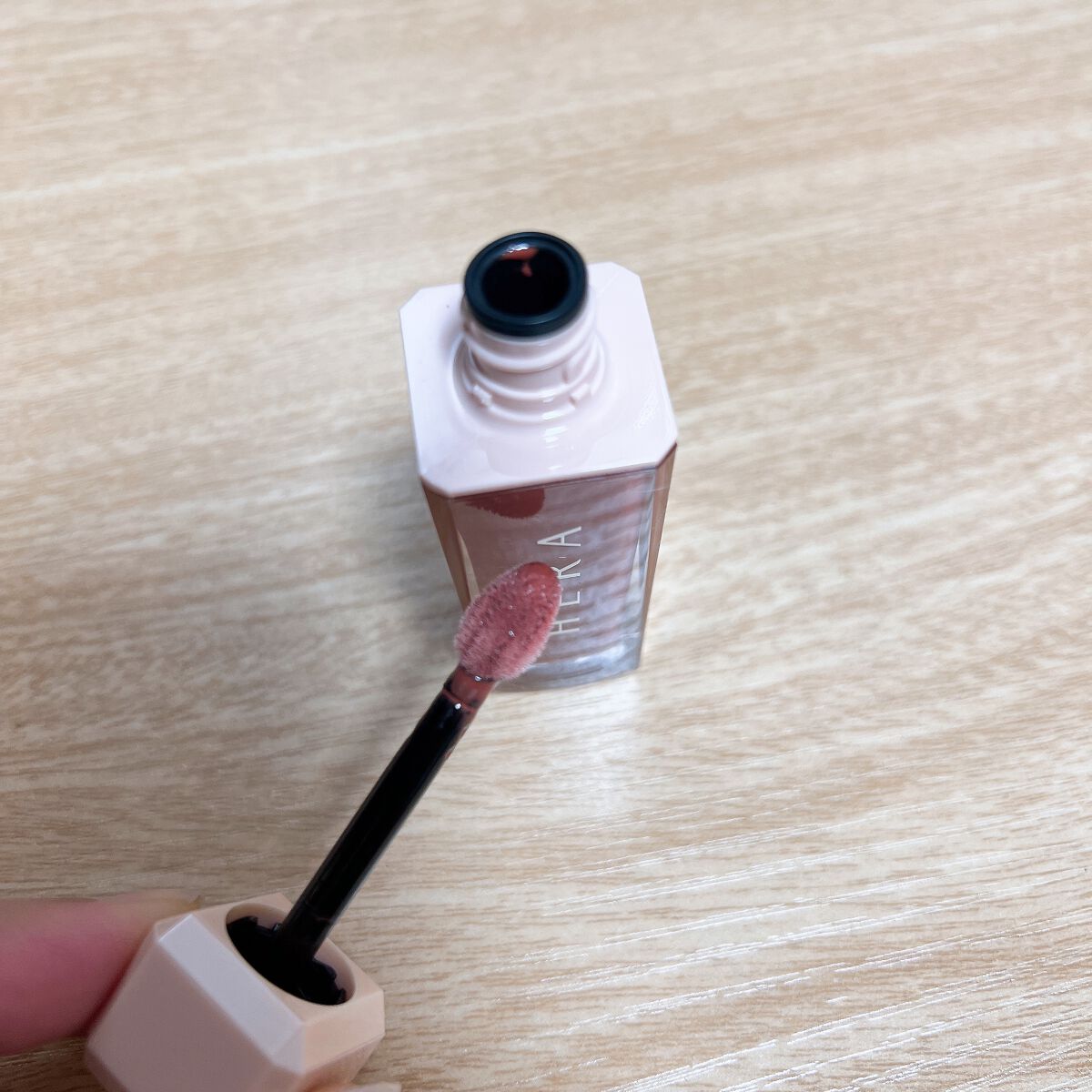 センシュアルスパイシーヌードグロス/HERA/リップグロスを使ったクチコミ(2枚目)