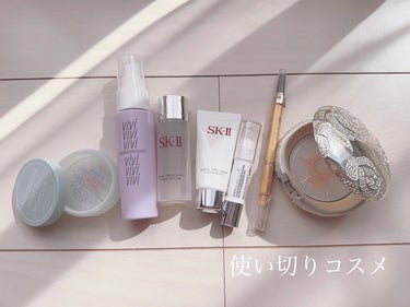 最近の使い切りコスメ✨


♡innisfree ノーセバム　ミネラルパウダー　

コスパの神


♡ヴィ・ヴィ色持ちミスト

アルコールが入ってるからか、とてもしみた
母はなんともなかった様なので人に