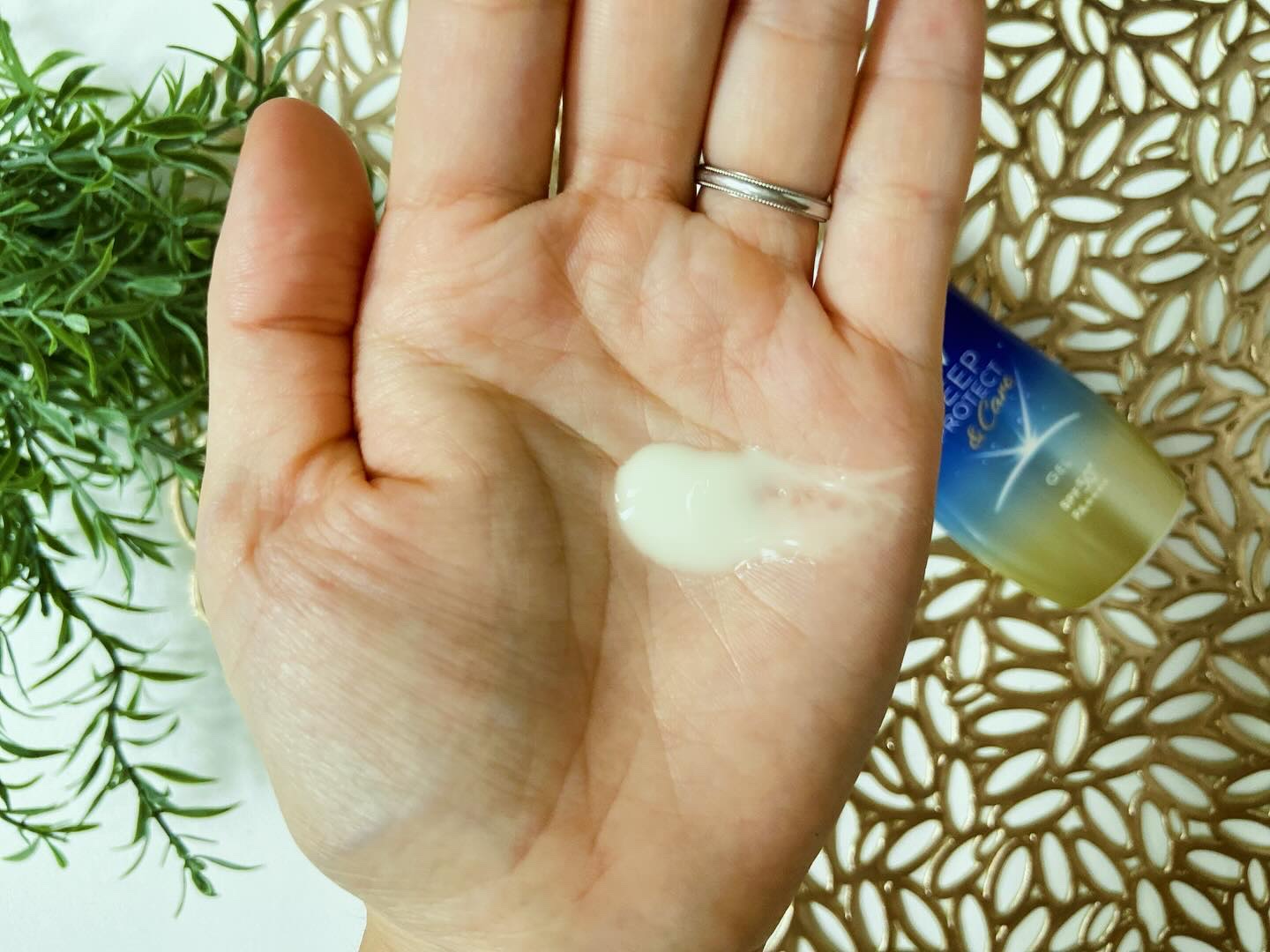 ニベアUV ディープ プロテクト＆ケア ジェル/ニベア/日焼け止めジェルを使ったクチコミ（2枚目）