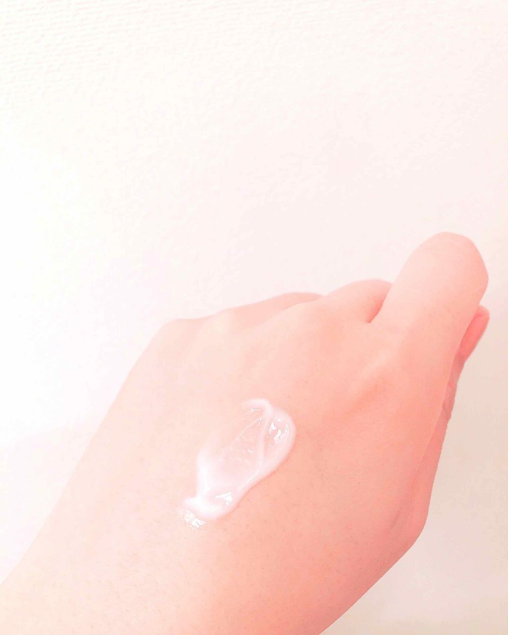 シャネル N°5 ロー ハンドクリーム/CHANEL/ハンドクリームを使ったクチコミ（2枚目）