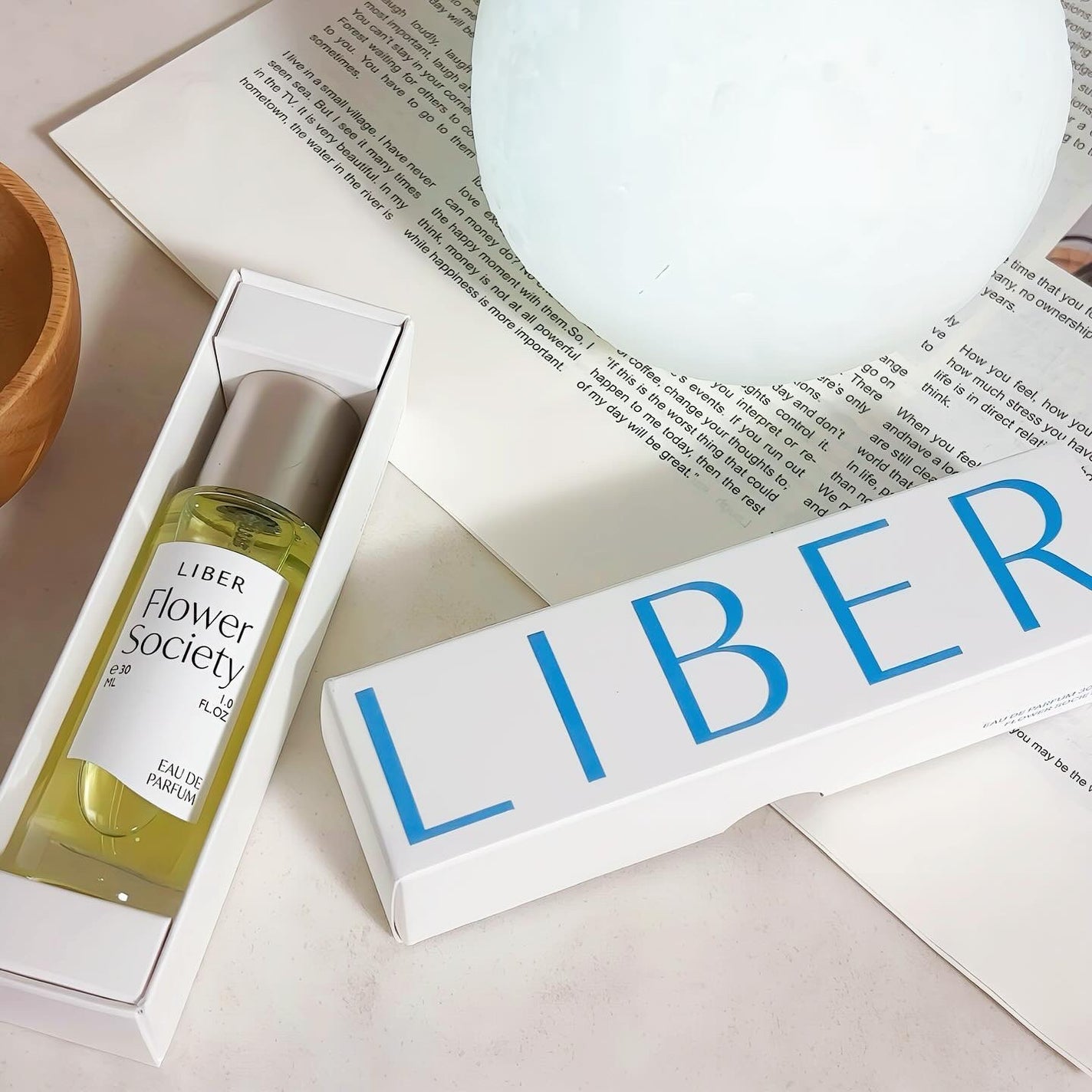 パフューム 30ml Flower Society /LIBER/香水(レディース)を使ったクチコミ(2枚目)