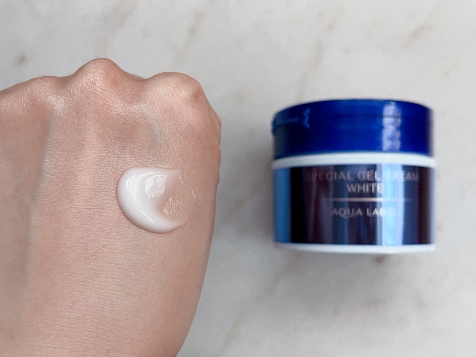 スペシャルジェルクリームA （ホワイト）（医薬部外品）/アクアレーベル/オールインワン化粧品を使ったクチコミ（2枚目）