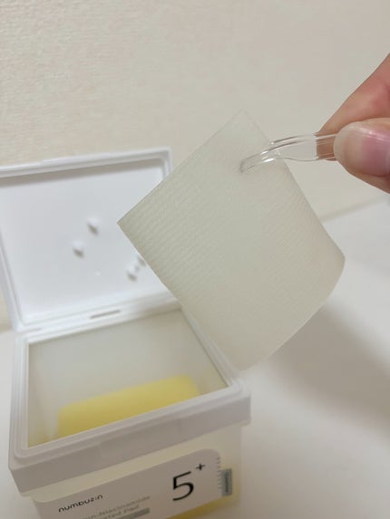 5番 白玉グルタチオンCフィルムパッド/numbuzin/トナーパッドを使ったクチコミ(5枚目)