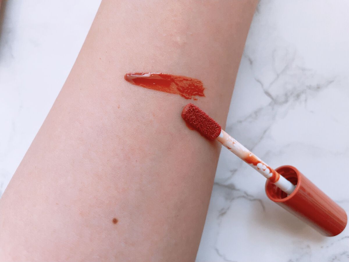 ウォータリーティントリップ マット M2　ウォームオレンジ/CEZANNE/リップティントを使ったクチコミ（3枚目）