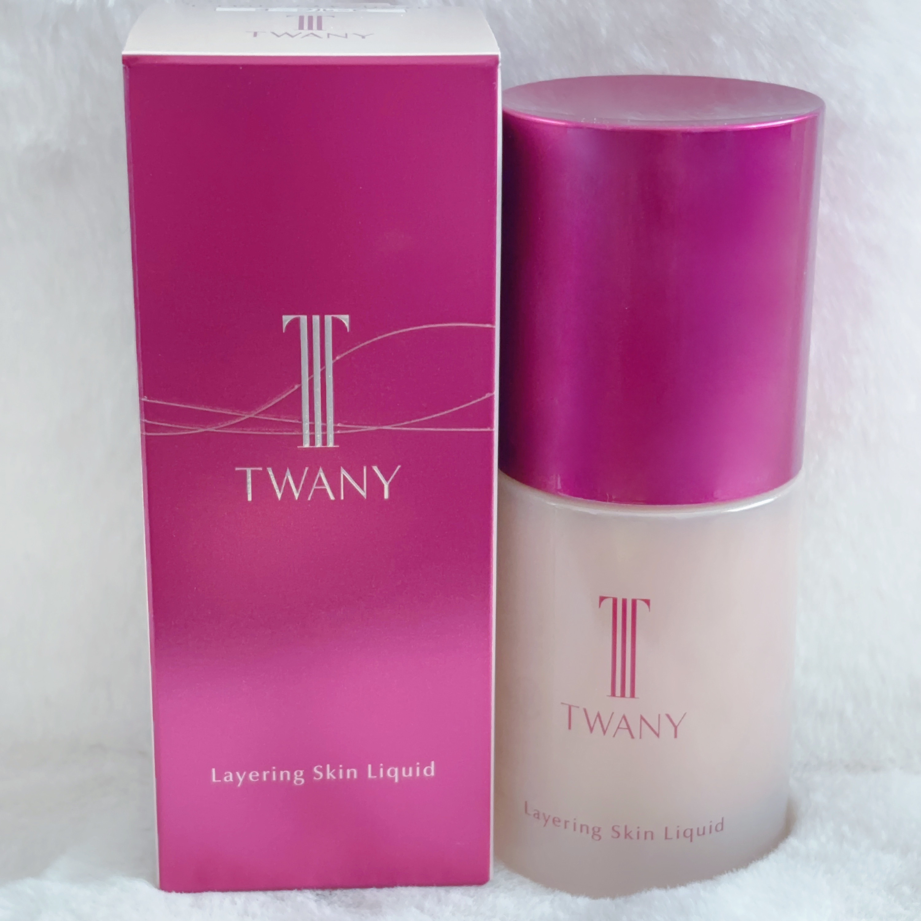 トワニー レイヤリングスキンリクイド/TWANY/リキッドファンデーションを使ったクチコミ（1枚目）