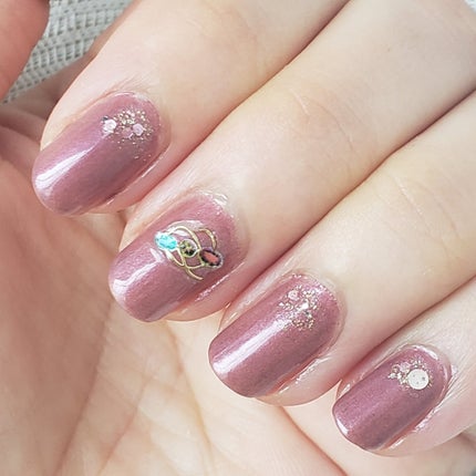 土木系おねいさん on LIPS 「日曜日のネイル💅くすみピンクにキラキラのラメを添えて、シンプル..」(5枚目)