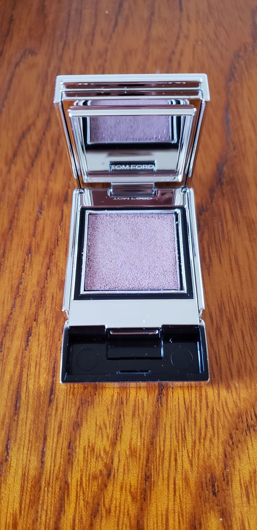 シャドウ エクストリーム/TOM FORD BEAUTY/単色アイシャドウを使ったクチコミ(1枚目)