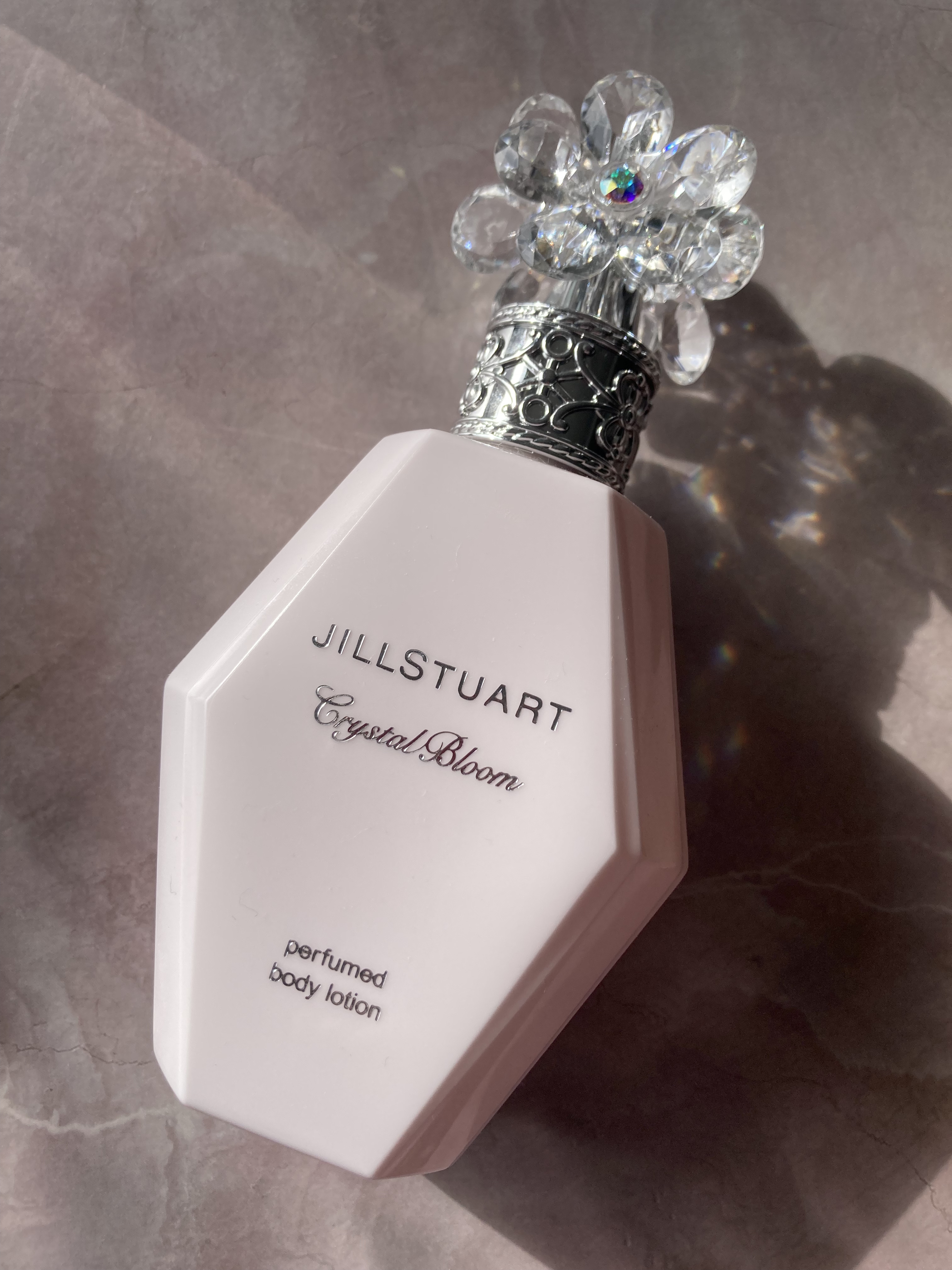 クリスタルブルーム パフュームド ボディローション/JILL STUART/ボディローションを使ったクチコミ（1枚目）