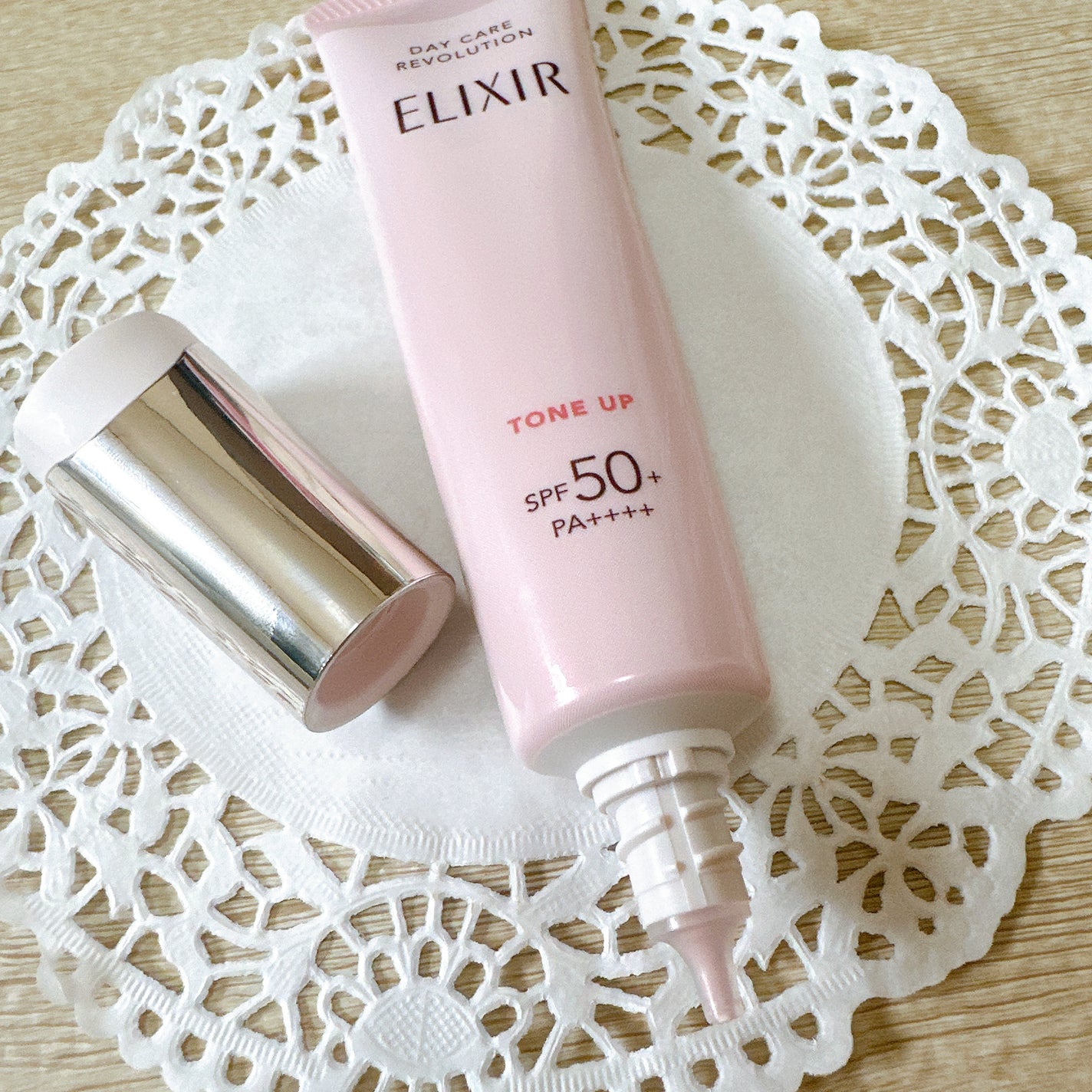 エリクシール デーケアレボリューション トーンアップ SP+ aa/エリクシール/化粧下地を使ったクチコミ(4枚目)