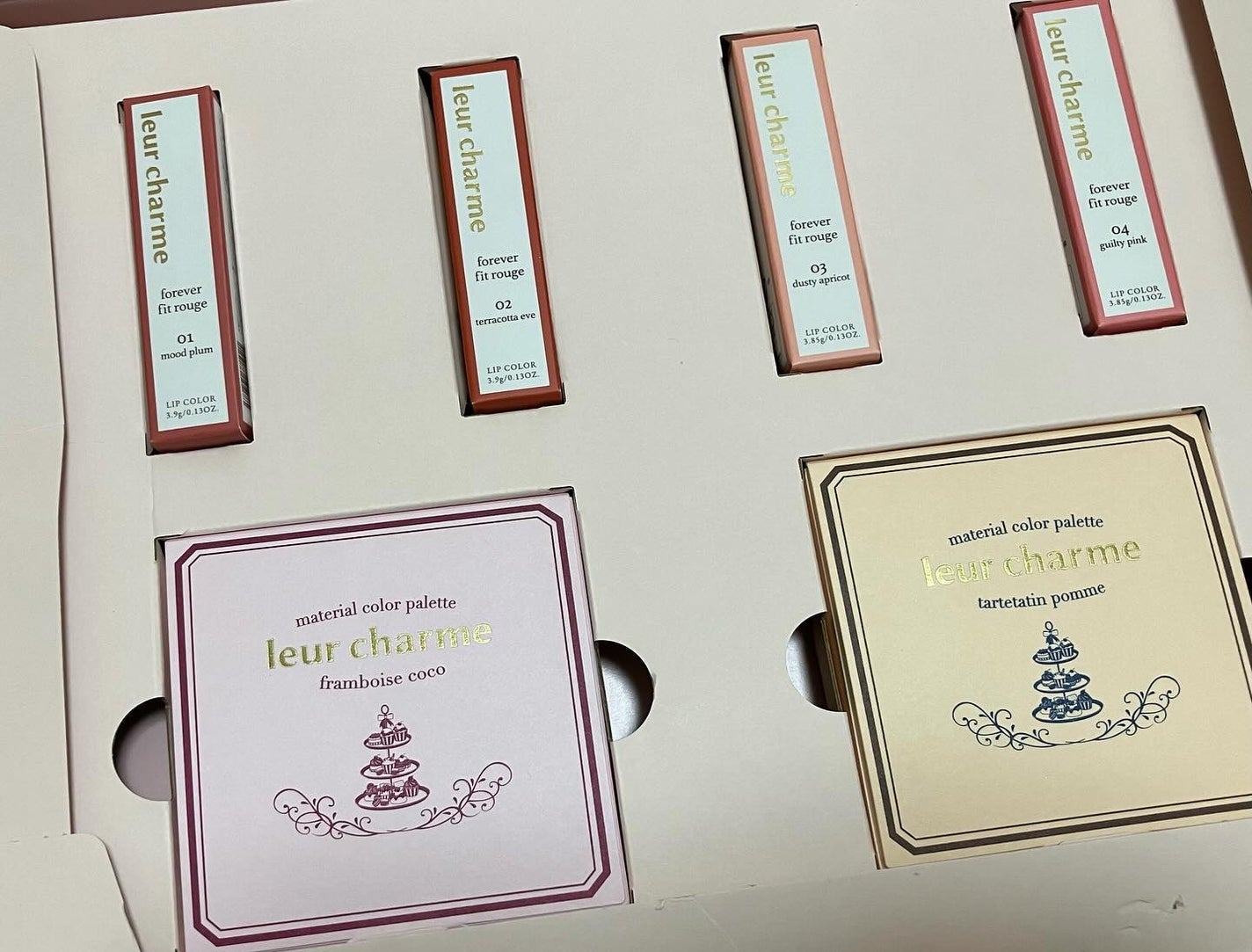 マテリアルカラーパレット/leur charme/アイシャドウパレットを使ったクチコミ(1枚目)