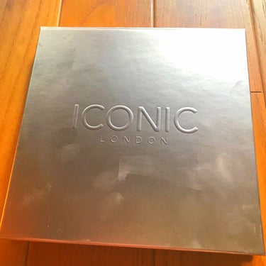 ICONIC LONDON eyeshadow palette/ICONIC LONDON/パウダーアイシャドウを使ったクチコミ（2枚目）