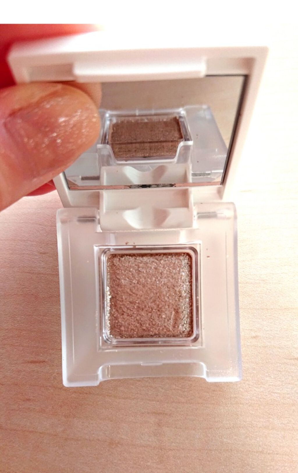 アイカラー プレイフル/エレガンス クルーズ/単色アイシャドウを使ったクチコミ（3枚目）