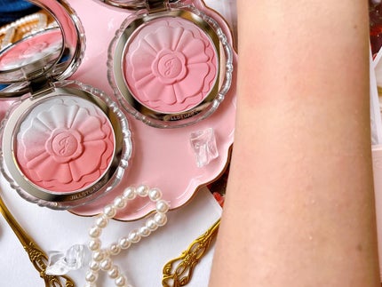 ジルスチュアート パステルペタル ブラッシュ/JILL STUART/パウダーチークを使ったクチコミ(6枚目)