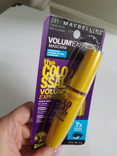 MAYBELLINE NEW YORK ザ・コロッサル　ボリュームエクスプレスのクチコミ「MAYBELLINEのボリュームマスカラは、やっぱり良いので
また使いだそうと思って買いました.....」（1枚目）