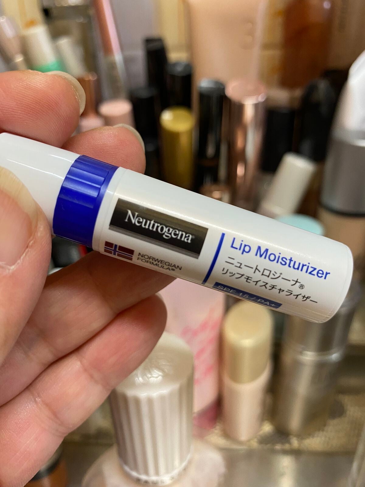 ニュートロジーナ リップモイスチャライザー/ジョンソン・エンド・ジョンソン/リップケアを使ったクチコミ(1枚目)