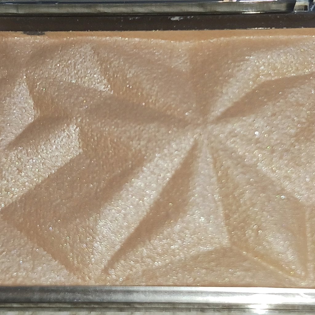 ハイライター/キャンメイク/パウダーハイライトを使ったクチコミ(2枚目)