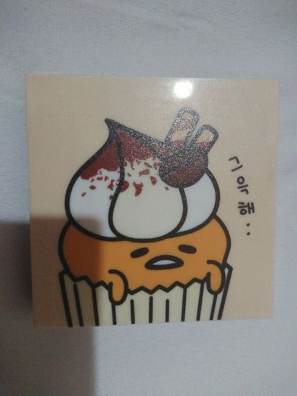 ぐでたまアイシャドウ/HOLIKA HOLIKA/アイシャドウパレットを使ったクチコミ(1枚目)