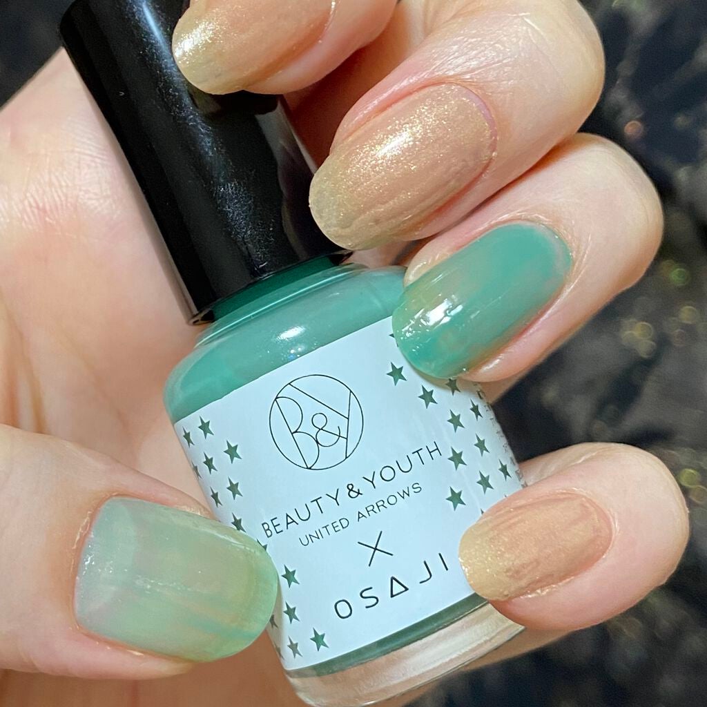 オサジ アップリフト ネイルカラー/OSAJI/マニキュアを使ったクチコミ(2枚目)