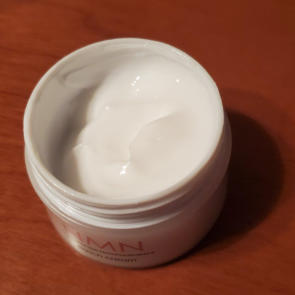 えりたむ on LIPS 「アイプロダクツの「NMNエンリッチクリーム」同シリーズのローシ..」(1枚目)