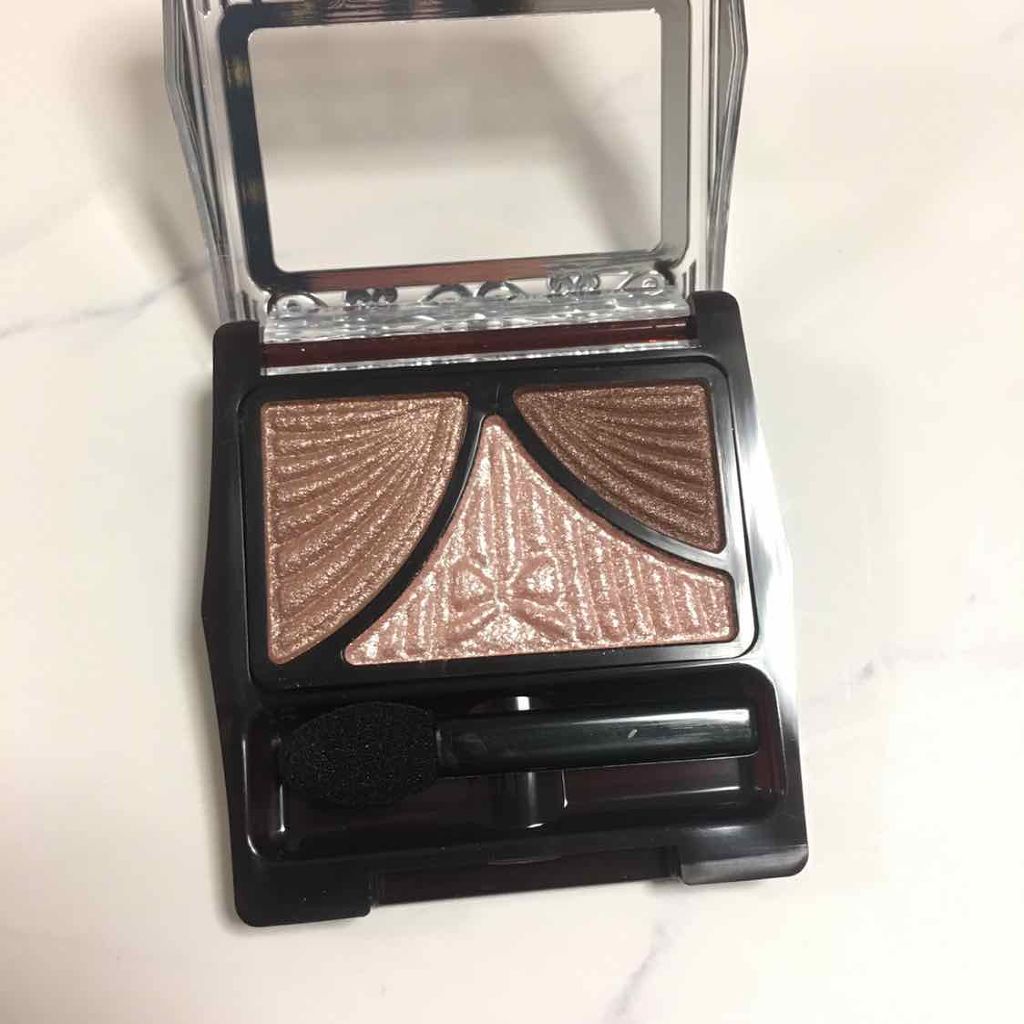 ジューシーピュアアイズ/キャンメイク/アイシャドウパレットを使ったクチコミ（1枚目）