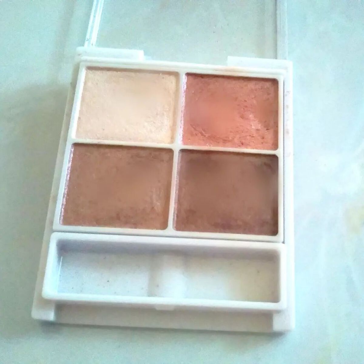 リキッドアイカラー 02 スパークリング ライトピンク/AC MAKEUP/リキッドアイシャドウを使ったクチコミ（2枚目）