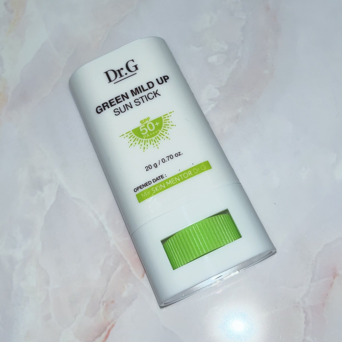 グリーンマイルドサンスティック SPF50+ PA++++/Dr.G/日焼け止めスティックを使ったクチコミ（2枚目）