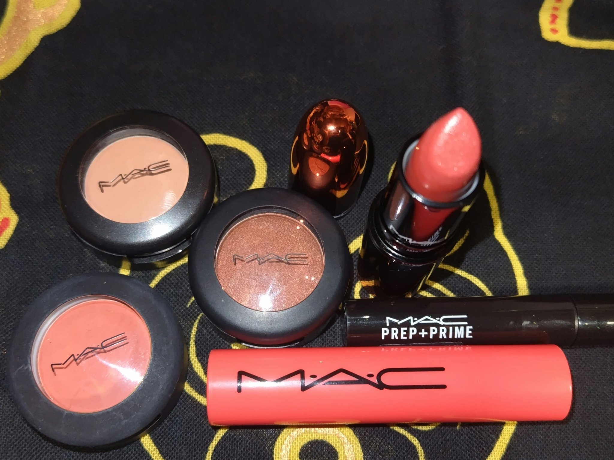 ラブ ミー リップスティック  ホット アズ チリ（限定）/M・A・C/口紅を使ったクチコミ（1枚目）