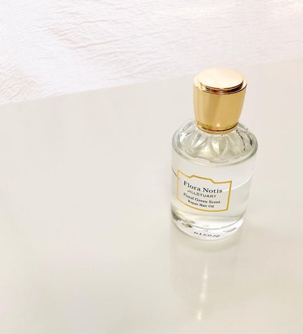 フローラルグリーン リペアヘアオイル/Flora Notis JILL STUART/ヘアオイルを使ったクチコミ(1枚目)