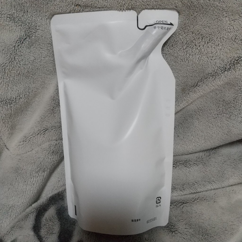 チェリーブロッサム リペアスムースシャンプー / リペアスムーストリートメント シャンプーレフィル/Flora Notis JILL STUART/市販シャンプーを使ったクチコミ（2枚目）