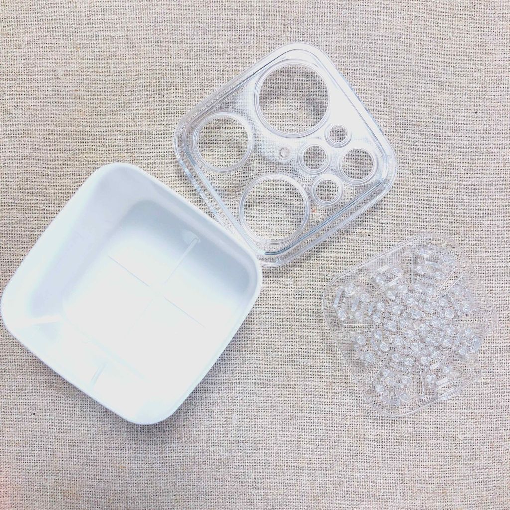 ブラシクリーナースタンド/セリア/その他化粧小物を使ったクチコミ(3枚目)