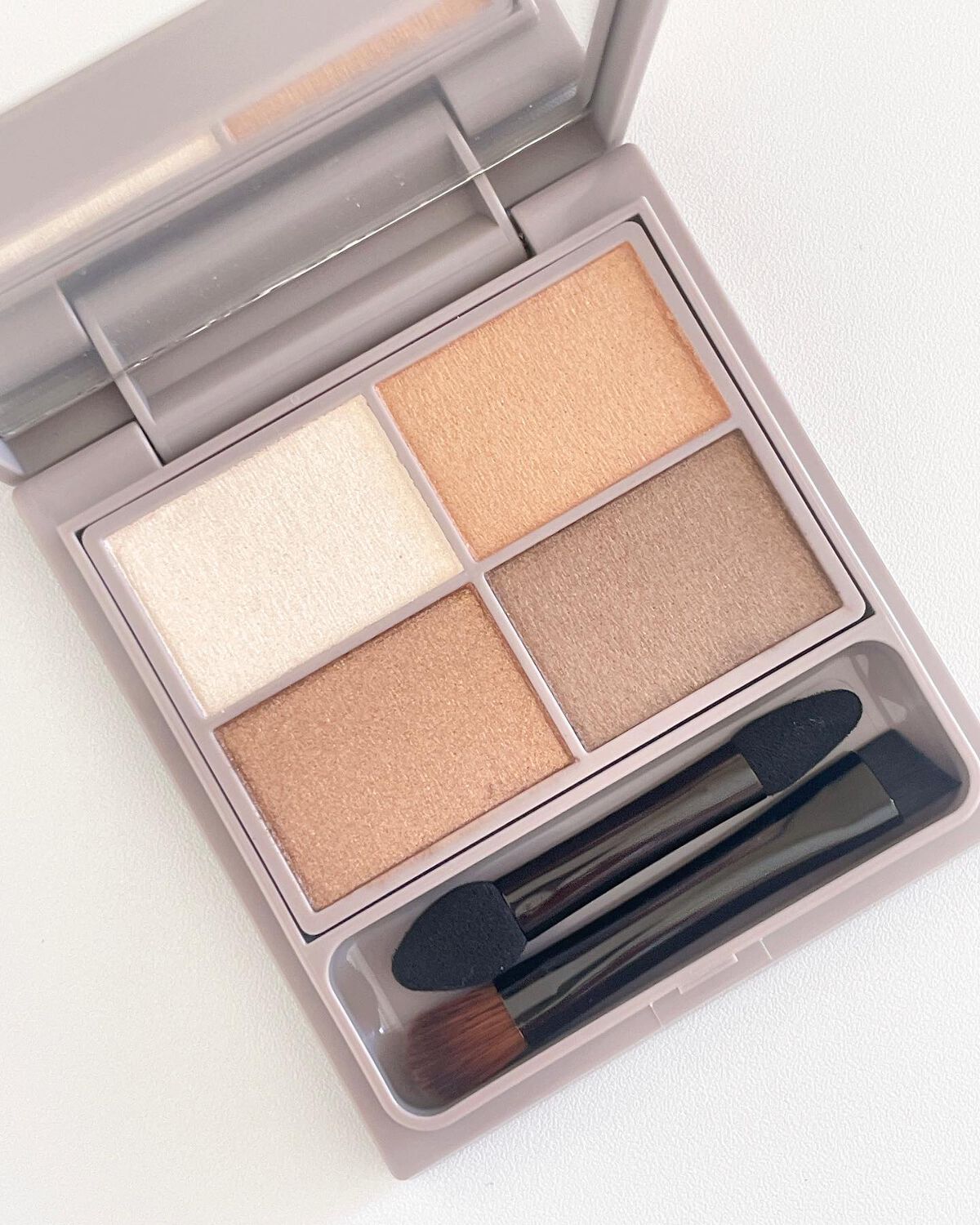 デザイニングアイカラー/rafuna/アイシャドウパレットを使ったクチコミ(2枚目)