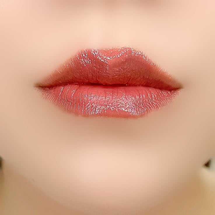 ルージュ ココ ブルーム /CHANEL/口紅を使ったクチコミ(2枚目)