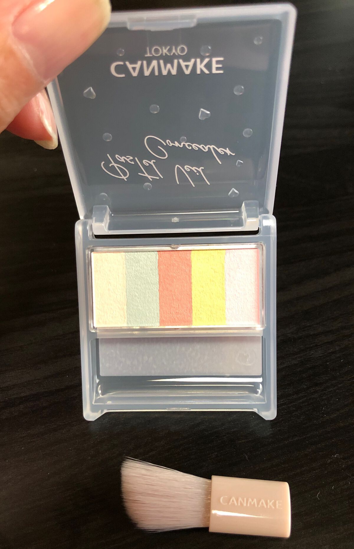 パステルヴェールコンシーラー/キャンメイク/パレットコンシーラーを使ったクチコミ(2枚目)
