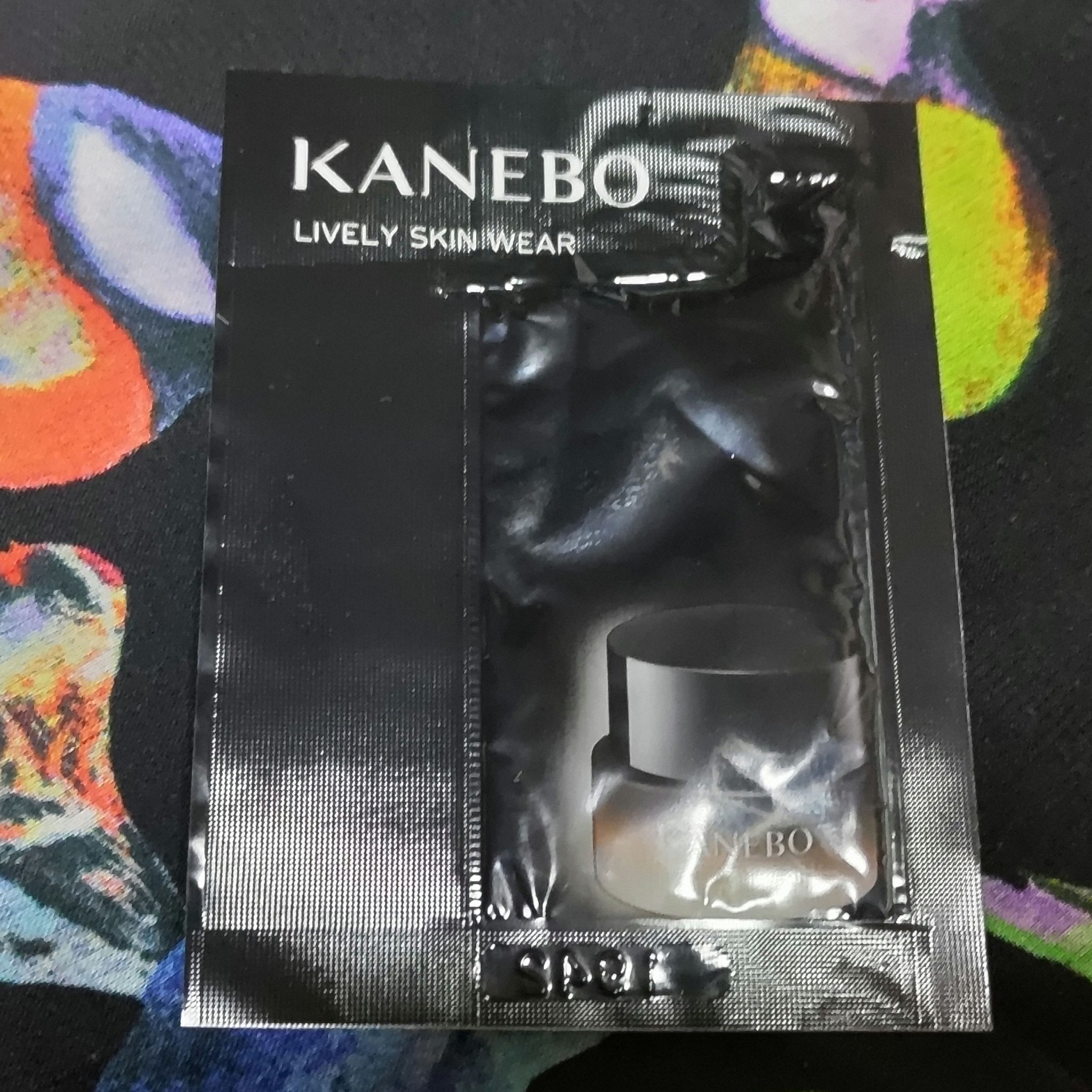 ライブリースキン　ウェア/KANEBO/クリーム・エマルジョンファンデーションを使ったクチコミ（1枚目）