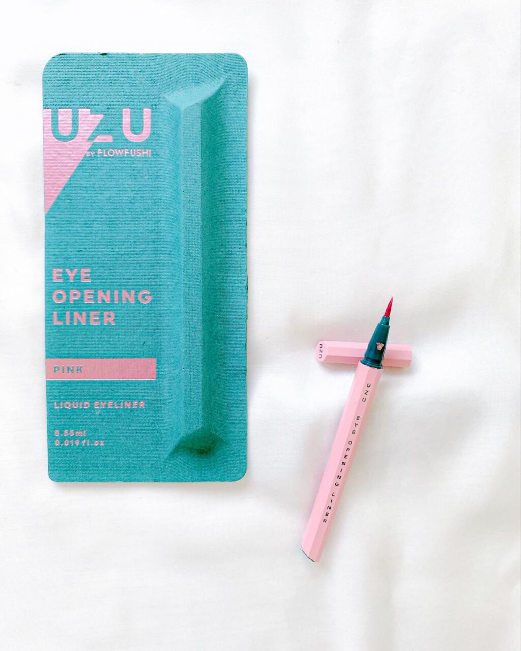 EYE OPENING LINER/UZU BY FLOWFUSHI/リキッドアイライナーを使ったクチコミ（2枚目）